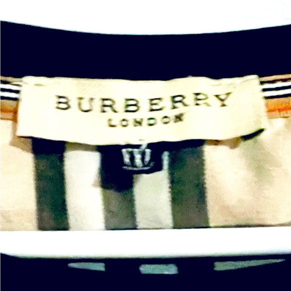 Burberry London Black Pullover Women's Top Sweater Sweatshirt - Picture 6 of 12